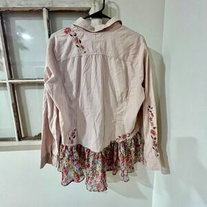 Olivia's LLC Custom Western Rodeo Cowgirl Lace Floral Embroidered Shirt Size L
